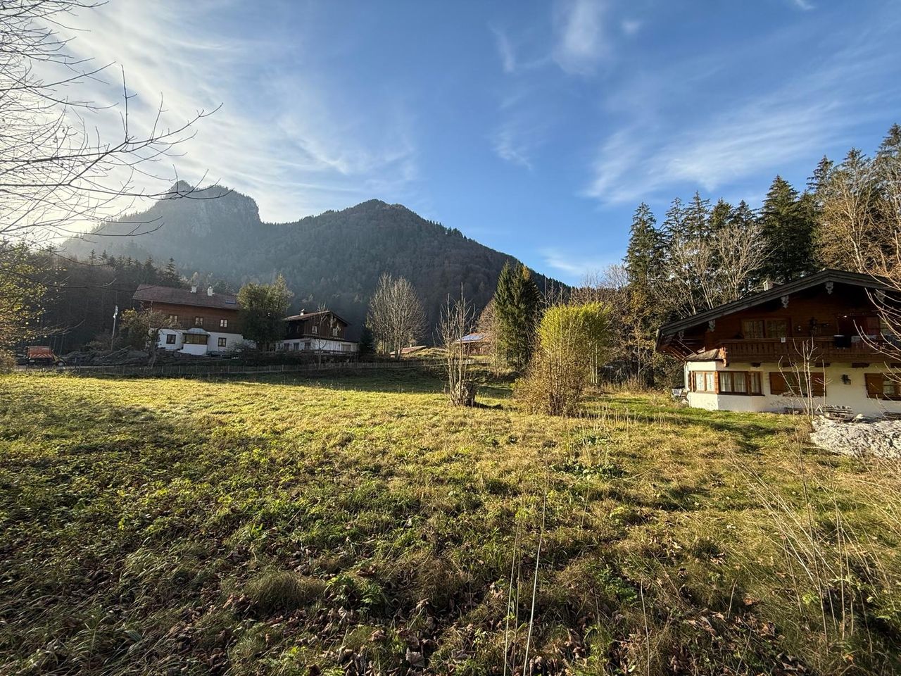 Traumhaftes Baugrundstück mitten im Grünen von Vachenau/Ruhpolding zu verkaufen!