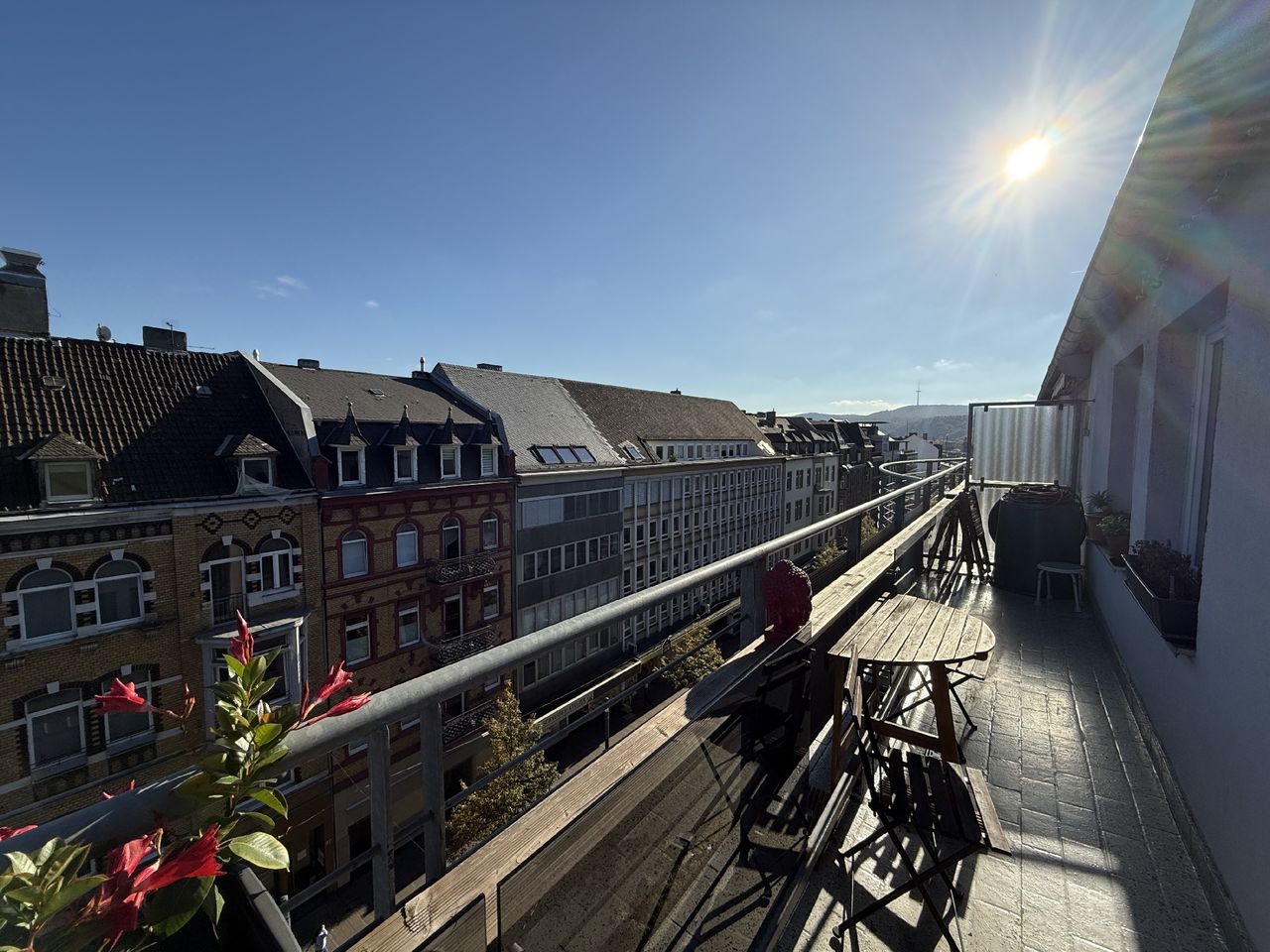 Schöne 3-Zimmer-Wohnung inkl. Einbauküche mit Balkon in Top-Lage des Zentrums in Koblenz zum Kauf!